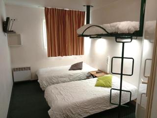 Good Night Hotel - 7