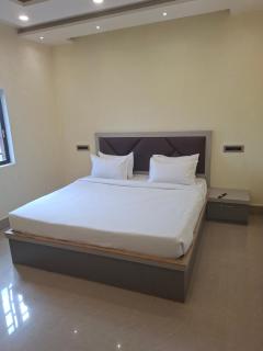 The Vindhyasarthak Resort Varanasi - 9