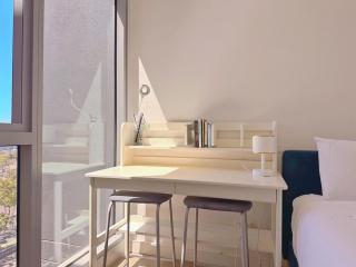 2b1b City View Apt By Accor Stadium - 6