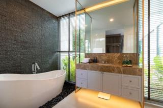 Elegant 4-Bedroom Luxury Pool Villa - 3