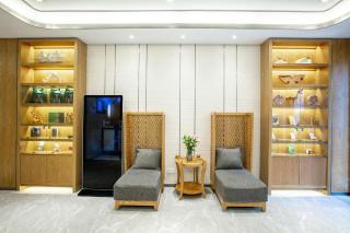 Home Inn Guiyang Railway Station - 2