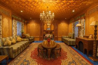 Young Bombay Premium Heritage Houseboat - 6