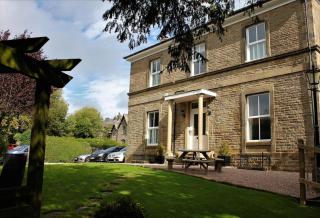 Stoneridge Holiday Cottage in Centre of Buxton - 0