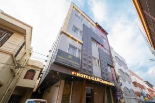 Perfectstayz Premium Ganga Heights - Ganga View rooftop cafe - 8