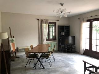 Grand T2, terrasse, piscine, terrain de pétanque - 7