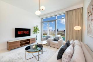 LUX The Marina Vista Beachfront Suite 2 - 7