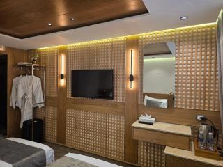 Nile Bride 5-Star Suite-Based Luxury Cruise - Every Monday from Luxor 4 & 7 Nights - Every Friday from Aswan 3 & 7 Nights - 5