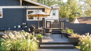 East Nashville Retreat w Fireplace Backyard Firepit Outdoor Dining Minutes from Downtown Music Food Nightlife Chapel House by AvantStay - 8