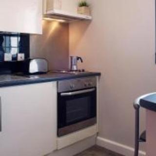 Student only Elegant Studio at HIghbury I - 9