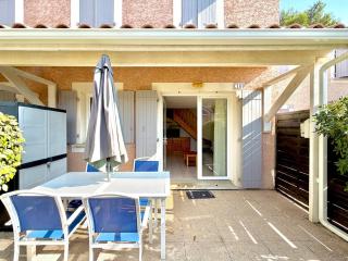 Domaine Soleil & Vignes, 4 pers Piscine à Calvisson - 2