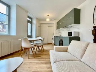 Petite Maison de ville face au château et du canal - 9