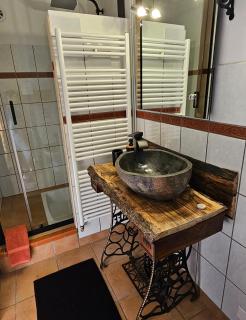 Chambre d'hôtes et de charme "Au Clos des Ammonites chez Ange&Sébastien " - 4