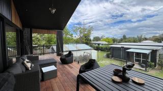 Slice of Paradise - 1