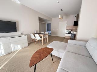 Spokojny apartament 70m2 pod Warszawą - 0