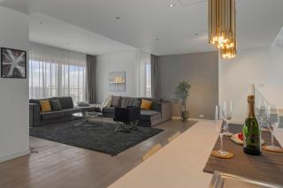 Elegant 3-Bedroom Duplex Apartment with Private Terrace - 1