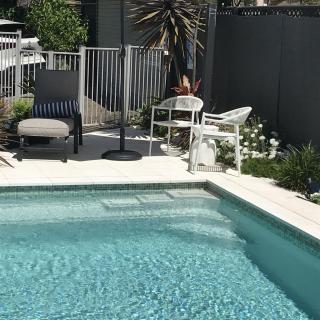 Courtyard Pool Studio Private Luxe Retreat - 7