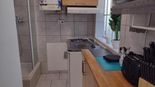 Sweet 1BR Apt, Smart TV & Fully Equipped, for Longstays - 6