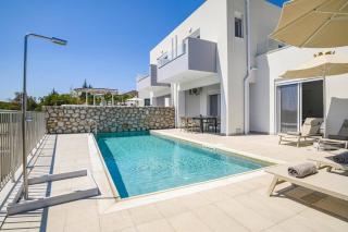 Villa Ruby Gem by Villa Plus - 3