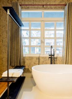 LowZ Staycation - D10 Saigon HCM - 8