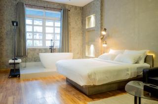 LowZ Staycation - D10 Saigon HCM - 4