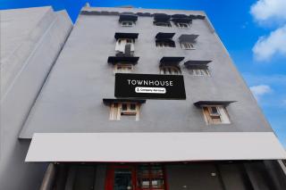 Super Townhouse Nagpur Junction Formerly Hotel Woodland - 9