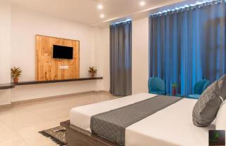 4 Bhk Serviced Villa I Open Air Terrace - 5