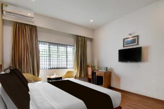 Super Townhouse Oak Sri Mahadeshwara Convention Centre Formerly Shri Aprameya Resort - 4