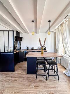 Le Toit du Marché à 5 min du port - 9