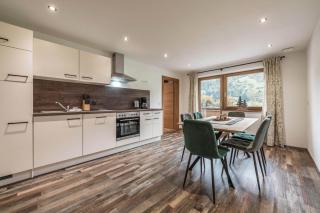 Apart Huamatgfühl - 1