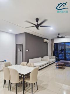 Minimalist Dual-Key Stay with 4BR at Farlim Penang - 0