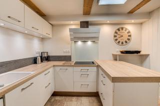 Chalet Pele - Alpes Travel - Sleeps 11 - 4