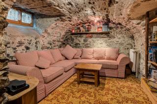 Chalet Pele - Alpes Travel - Sleeps 11 - 1