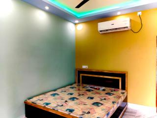 Hotel O AM2PM Restaurant - 1