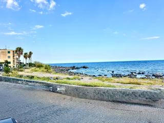 Dipinto di Blu - Aci Castello - 9