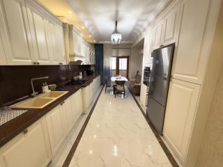 Deluxe Apartment - 2