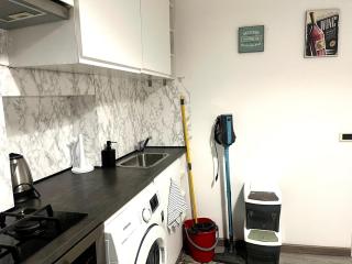 Milan-Porta Venezia Apartment AC Wi-Fi - 1