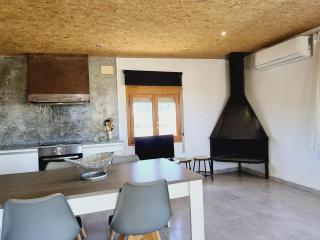 Casa rural con piscina privada, aparcamiento y Wi-Fi en el corazón del Delta del Ebro - ES-348-9 - 3