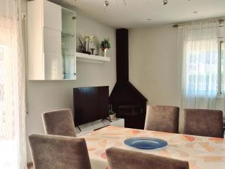 Casa espaciosa con piscina privada, Wi-Fi, aire acondicionado y mascotas permitidas cerca de la playa - ES-348-5 - 7