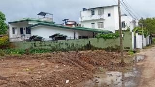 Pirivena Garden Resort- Homestay AC Room with Attached Bathroom and WiFi - 9