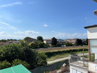 Campodarsego Central Apartment - 1