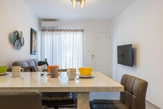 Modern One Bedroom Apartment at Lighthouse Beach - 9