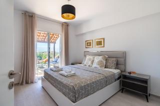 Modern One Bedroom Apartment at Lighthouse Beach - 7