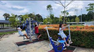 Home Near Kuching Airport & where Convenient at your Doorsteps - 6