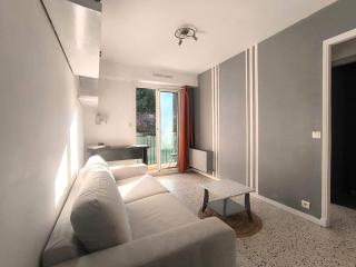 F1 - 8MIN DE LA PLAGE - 5MIN TRAMWAY - 2