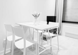 Premium Apt Near Vida Arena Wifi Gym Sauna OnSite - 4