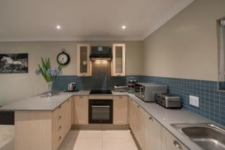 Elegant 4 ppl Villa nested in a picturesque town - 7