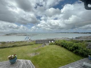 Exclusive Beachfront Villa in Åsa - Sauna, Jacuzzi & Panoramic Sea View, SE02102 - 3