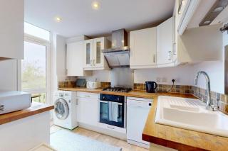 Spacious 2Bed Apartment-5min Walk to Kilburn Tube - 9