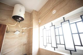 1BHK 2km From Hosa Road Metro with lift 101B - 2