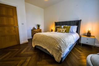 Highfields House Spinny Hill Northampton - 7